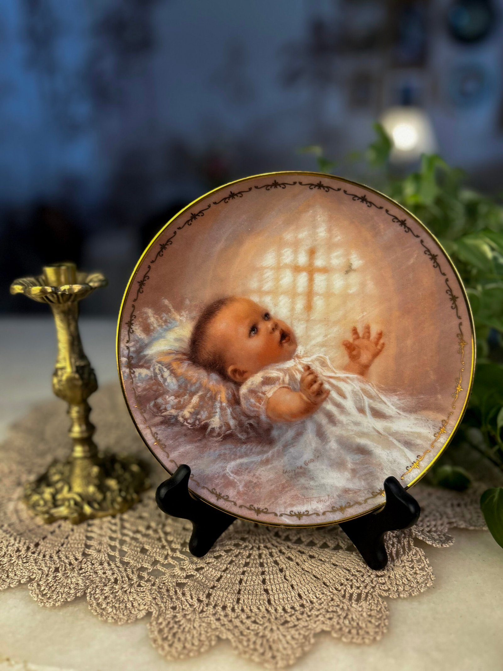 Prato Decorativo God’s Treasure – Kathryn Andrews Fincher - Imagem 1