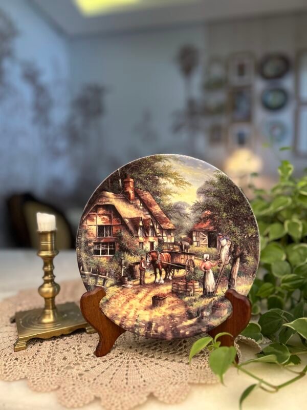Prato Decorativo The Apple Pickers – Chris Howells | Wedgwood Fine Bone China
