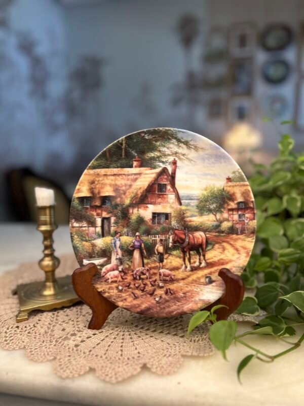 Prato Decorativo Feeding Time – Chris Howells | Wedgwood Fine Bone China