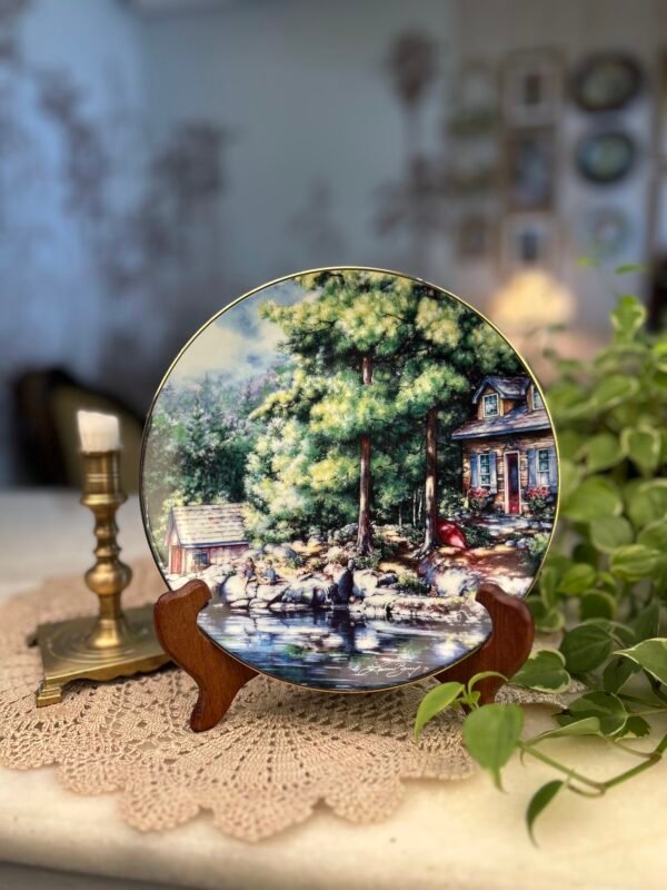 Prato Decorativo Shoreline Reflections – Laura Berry | Edição Limitada Canadense