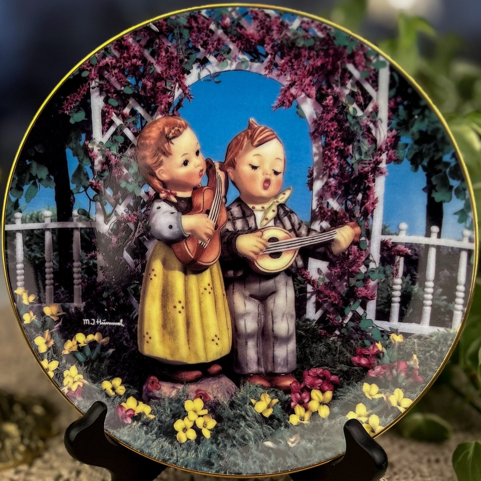 Prato Decorativo M.J. Hummel — Little Musicians - Imagem 3
