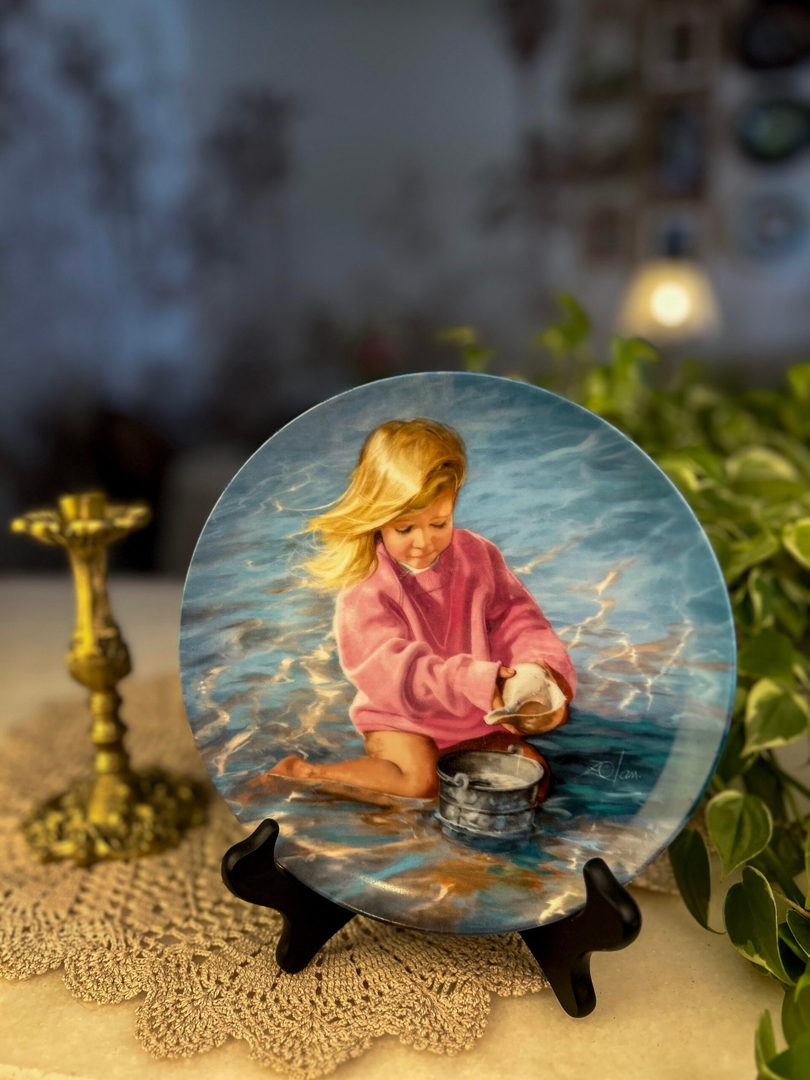 Prato Decorativo Summer’s Child – Donald Zolan - Imagem 1