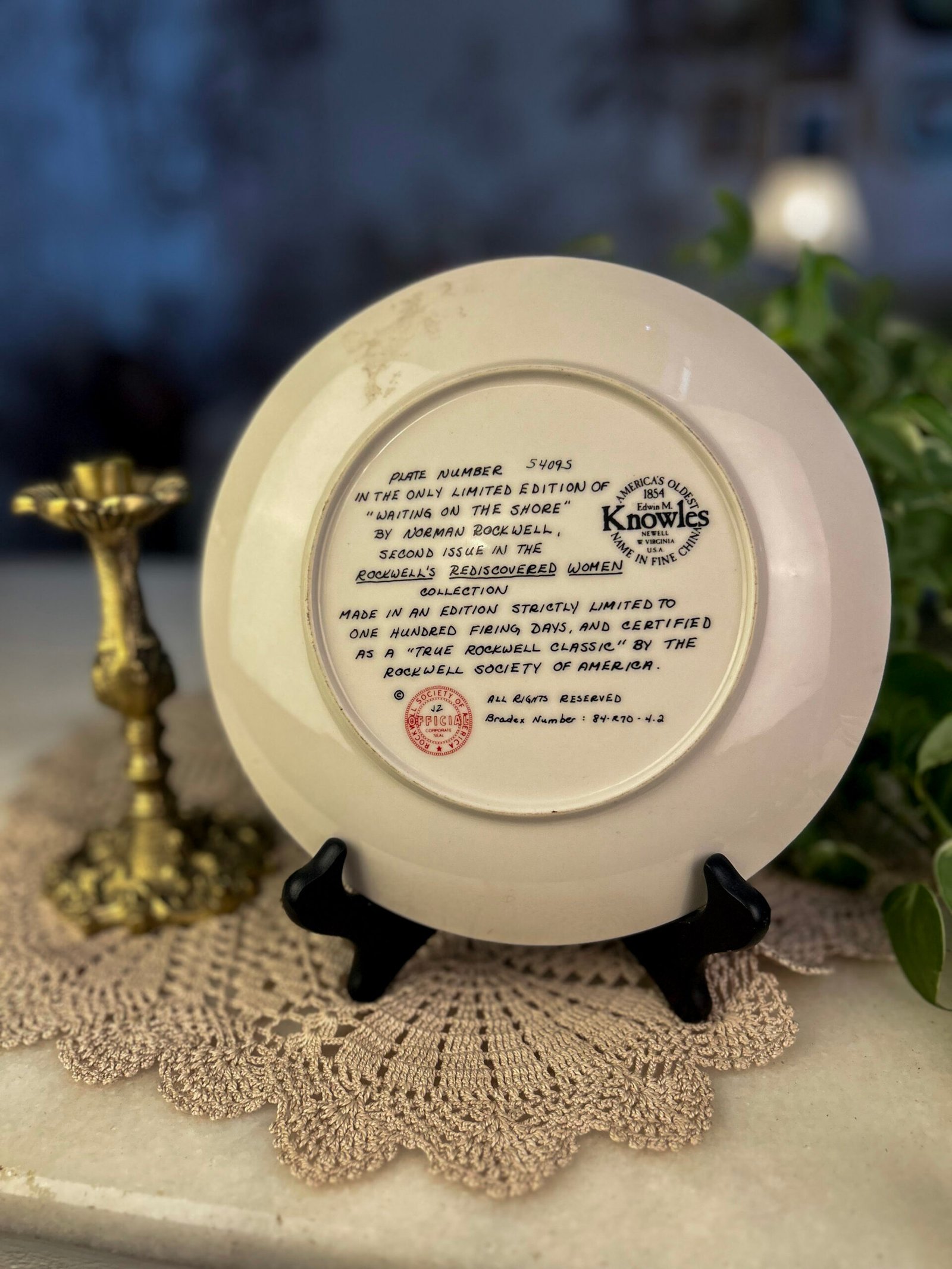 Prato Norman Rockwell Waiting on the Shore - Imagem 4