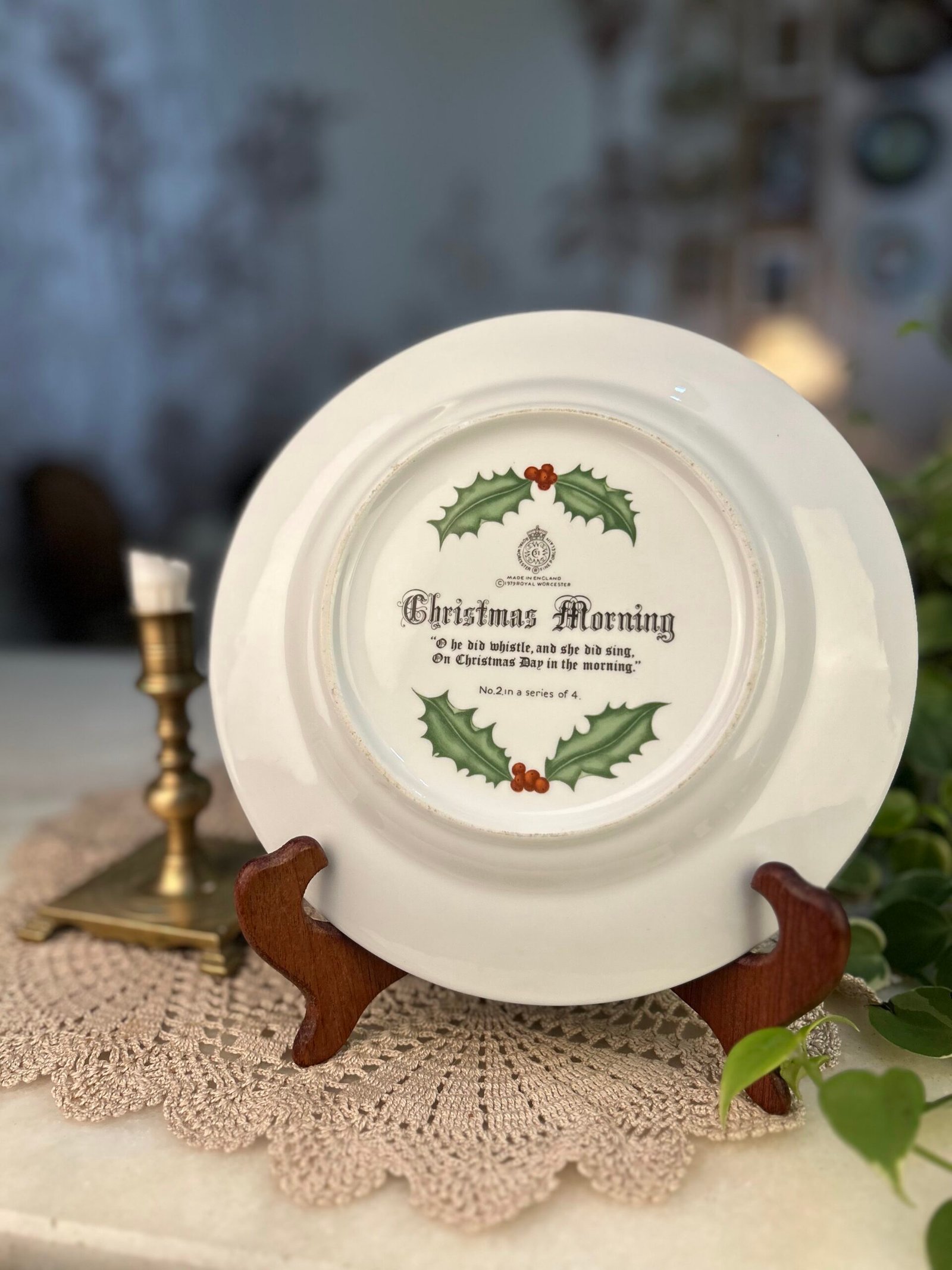 Prato decorativo Christmas Morning 1980 – Royal Worcester - Imagem 2
