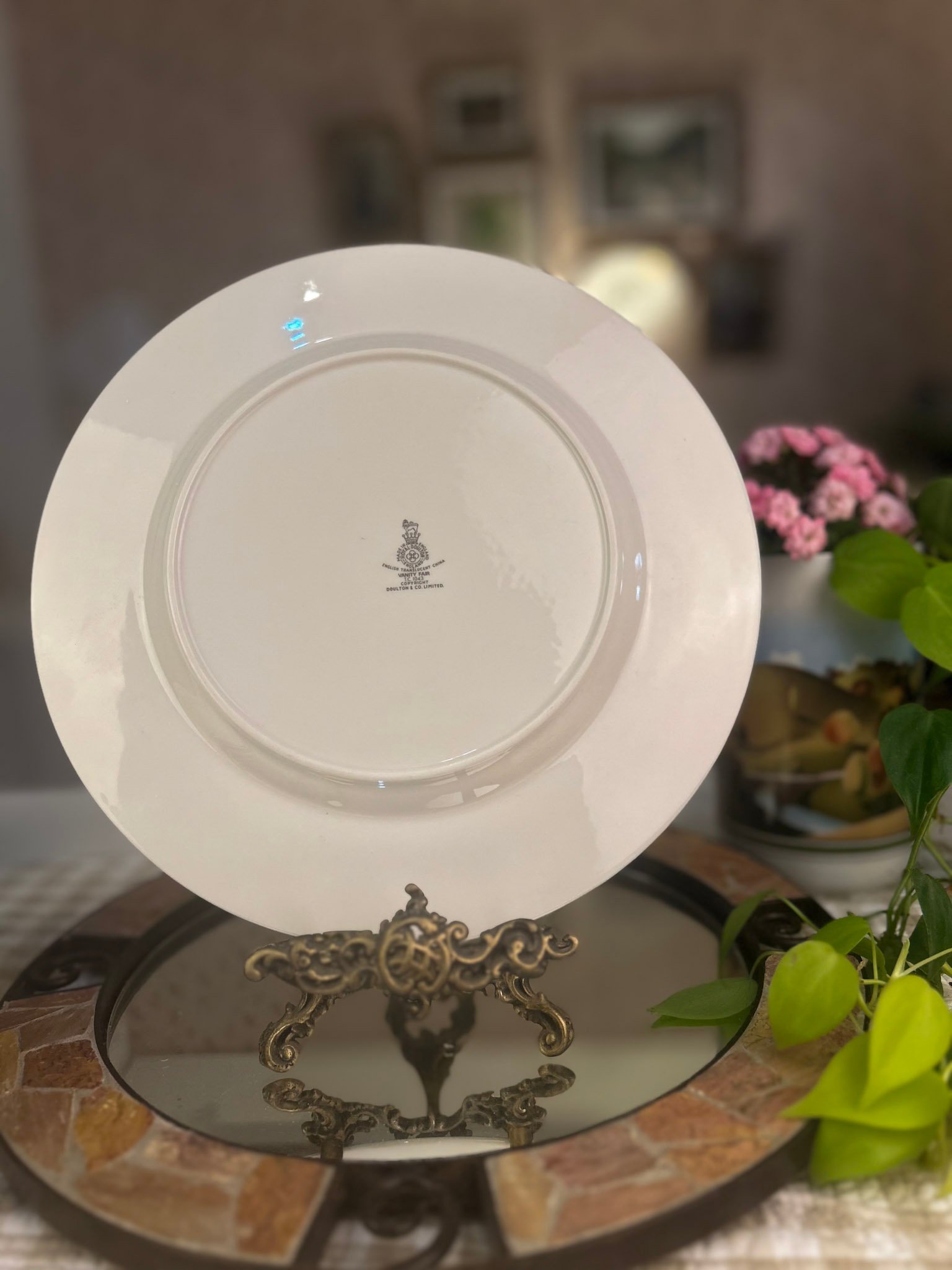 Prato inglês Royal Doulton Vanity Fair – floral vintage - Imagem 2