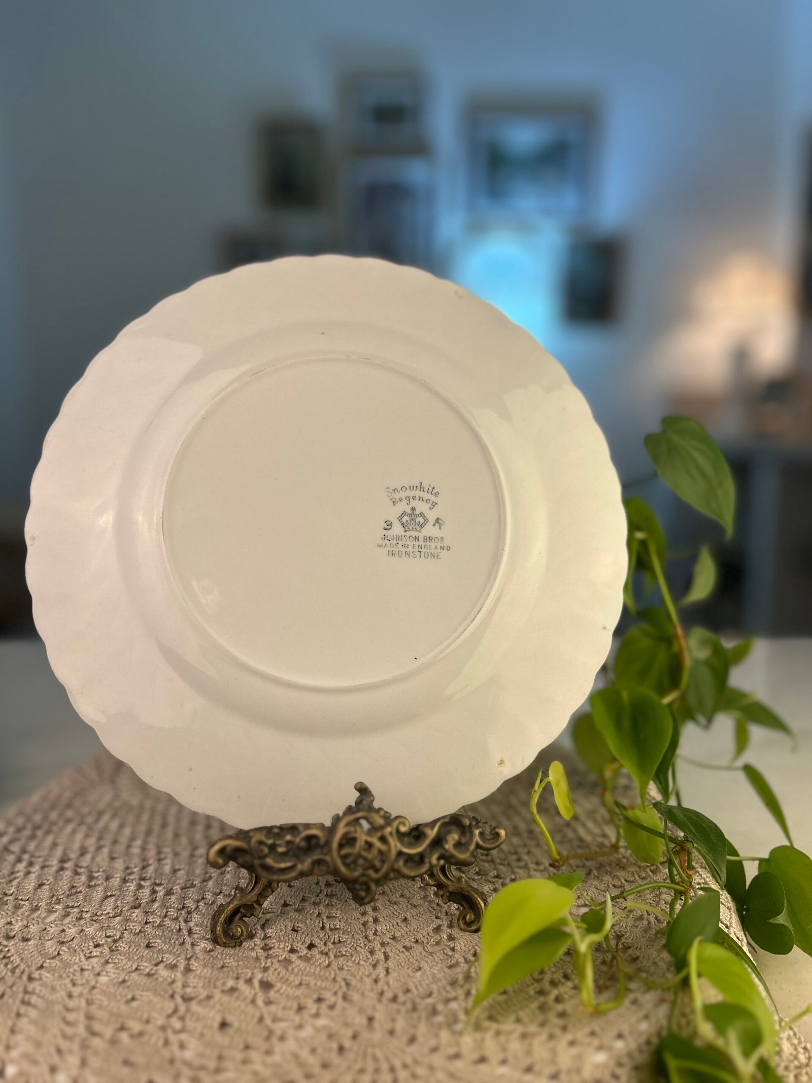 Prato inglês Johnson Bros Snowhite Regency Ironstone floral - Imagem 2