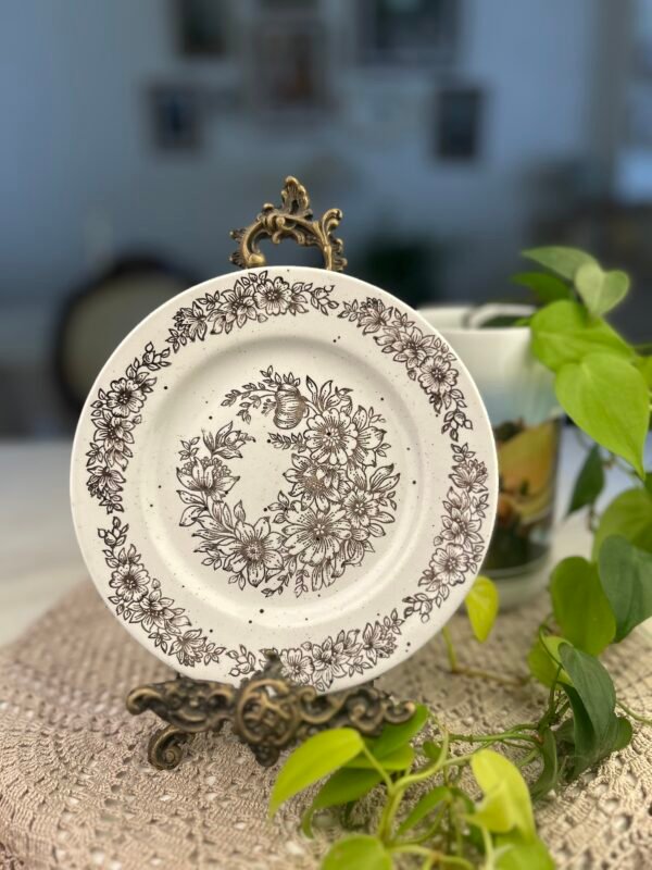 Prato Inglês Sampson Bridgwood Ashington Floral Marrom - Imagem 1