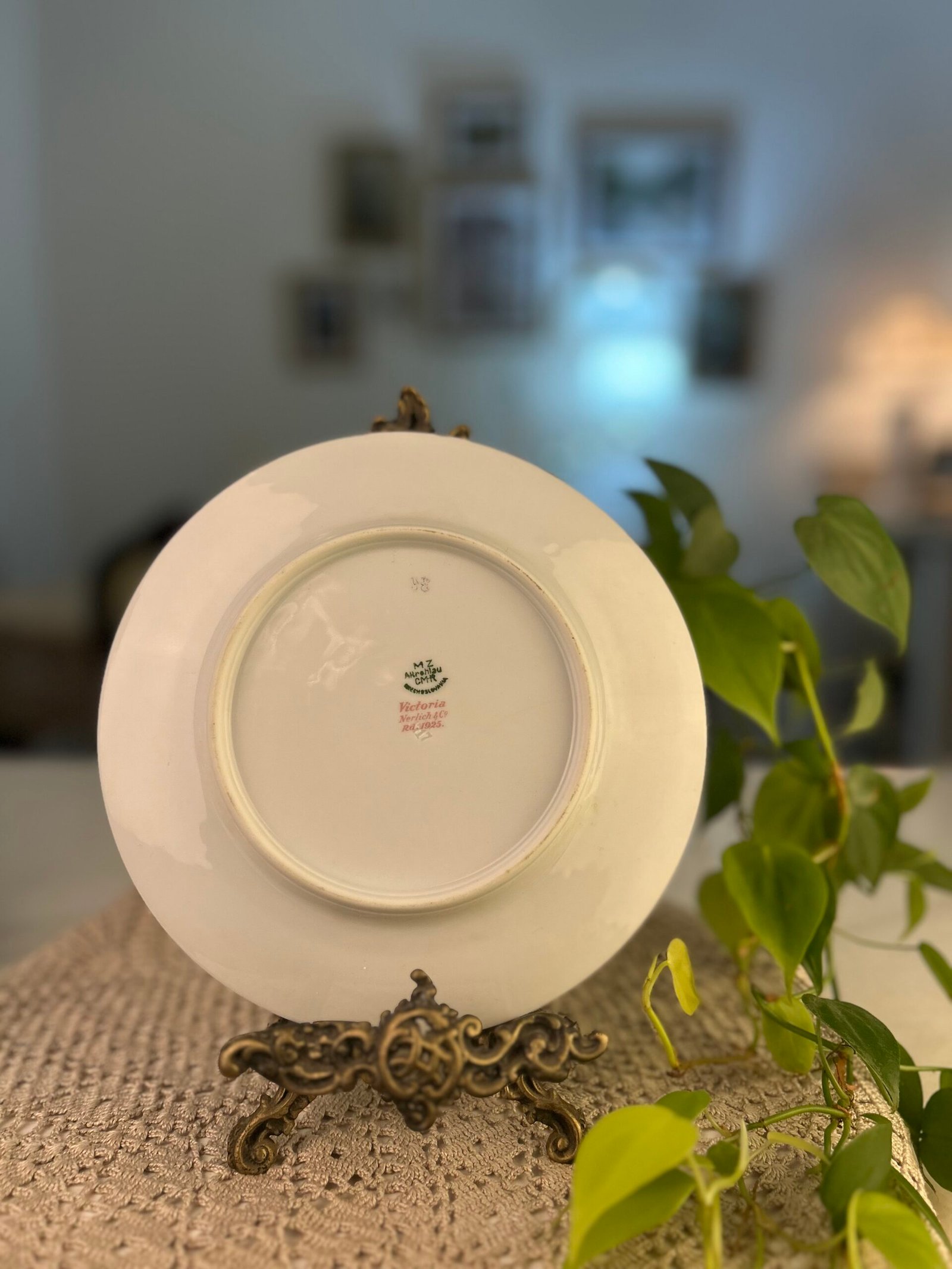 Prato alemão Victoria Hutschenreuther com pássaros e flores - Imagem 2