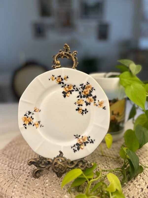 Prato Victoria China Czechoslovakia com Rosas Amarelas - Imagem 1