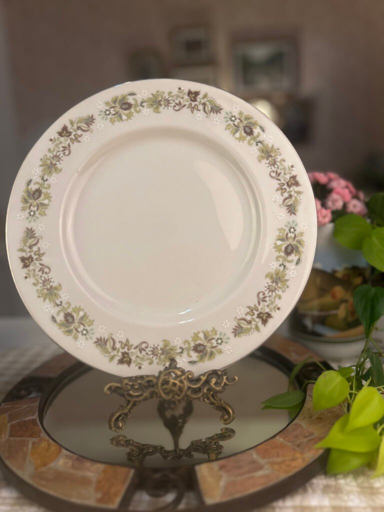 Prato inglês Royal Doulton Vanity Fair – floral vintage