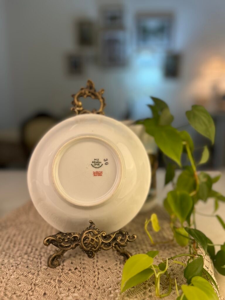 Bowl Victoria Czechoslovakia Floral com Pássaros