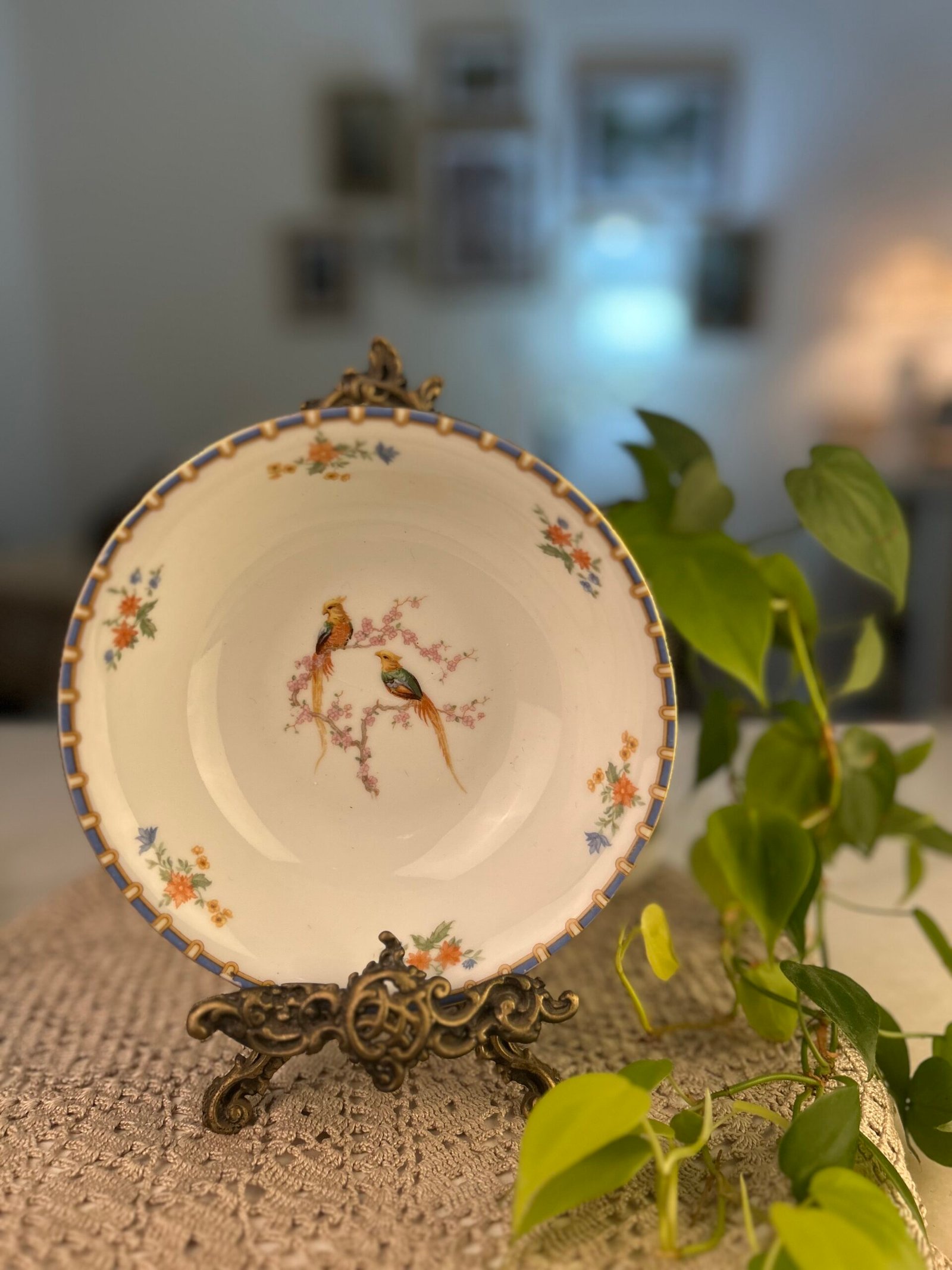 Bowl Victoria Czechoslovakia Floral com Pássaros - Imagem 1