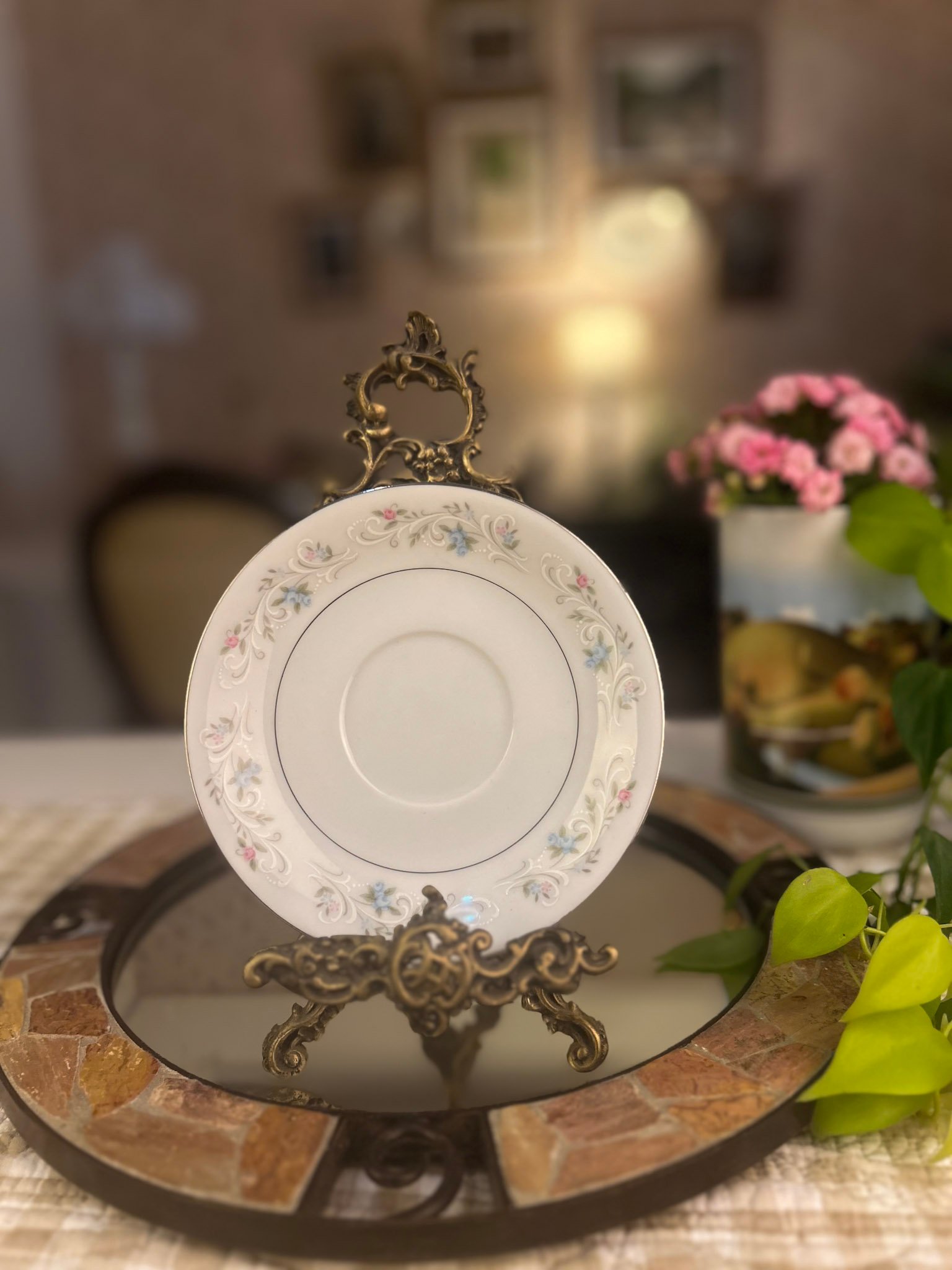 Pires japonês Clarice Deluxe com flores azuis e rosas - Imagem 1