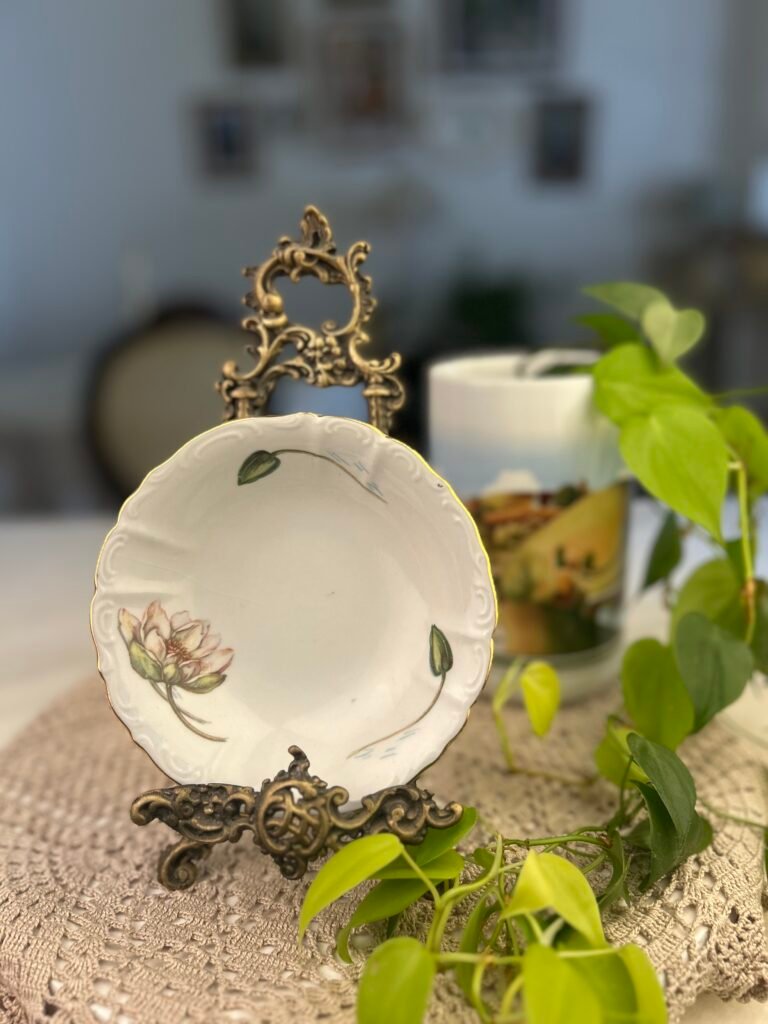 Bowl decorativo floral vintage em porcelana