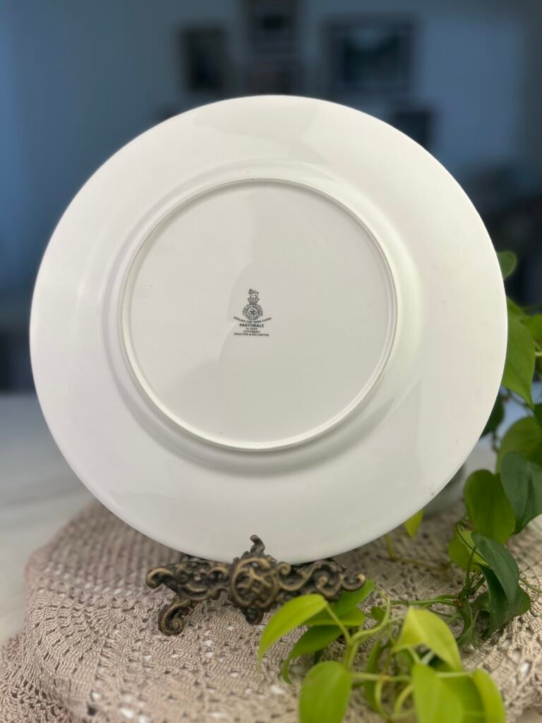 Prato raso Royal Doulton Pastorale floral inglês