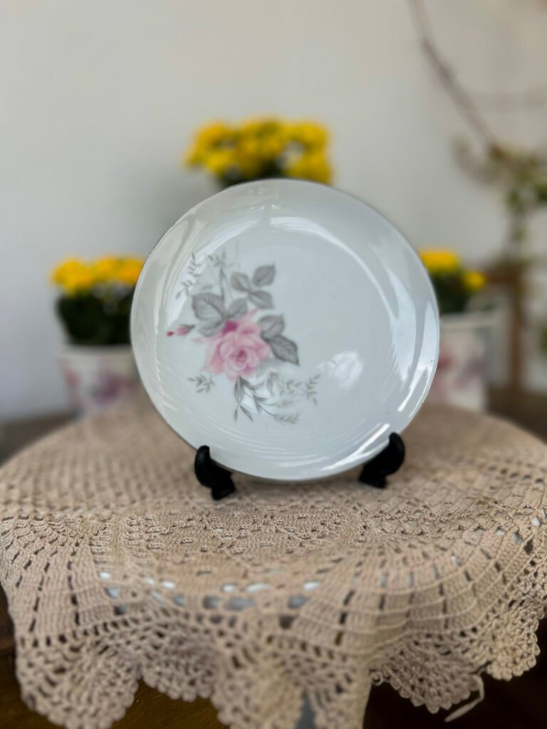 Prato pequeno japonês Lovely – Rosa Delicada