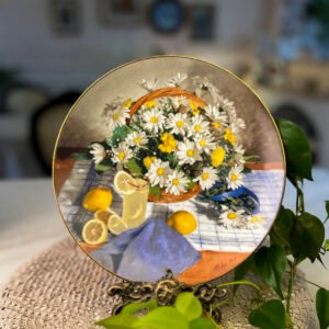 Prato decorativo Daisies – Vivienne Morley – W.S. George