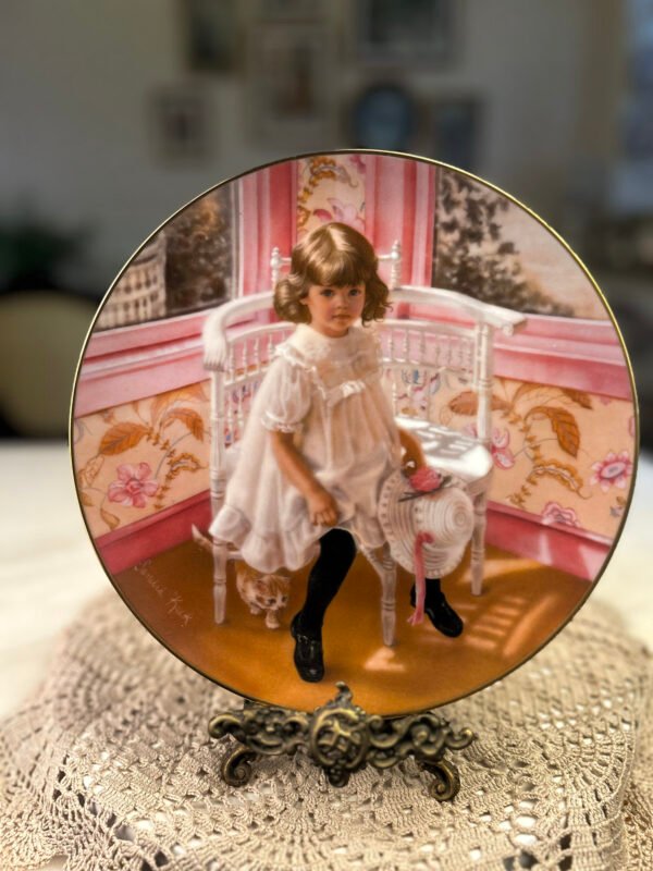 Prato decorativo Easter at Grandma’s – Sandra Kuck – Reco 1988 - Imagem 1