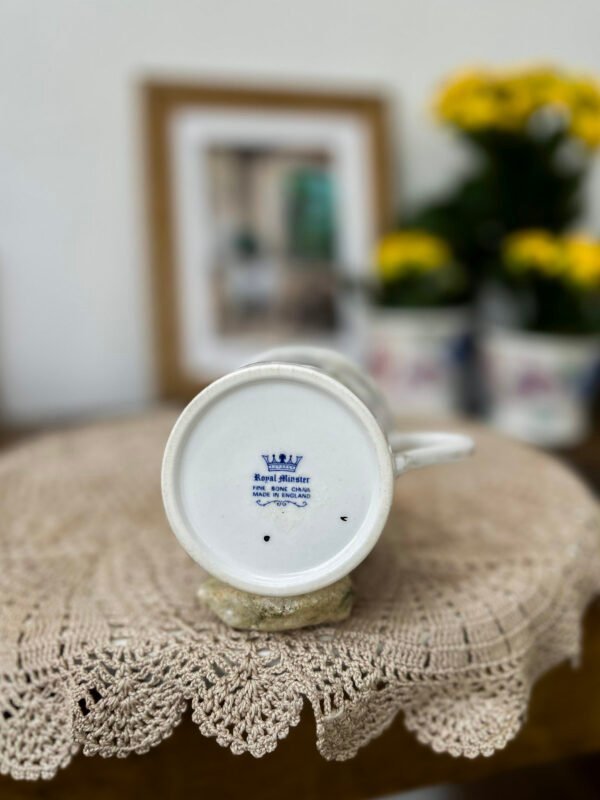 Caneca Royal Minster Fine Bone China Floral Rosa – Inglaterra - Imagem 2