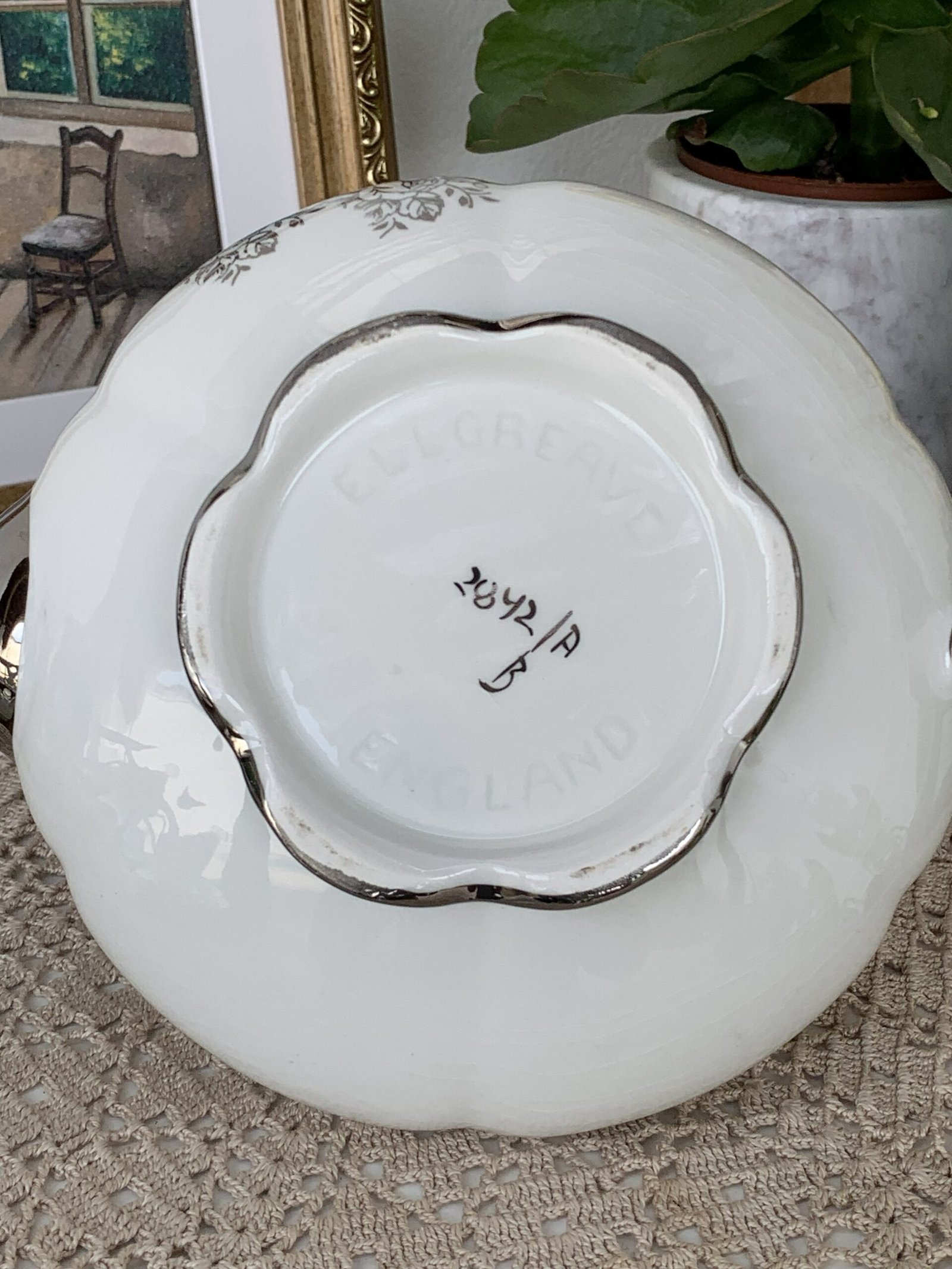 Bule Inglês Ellgreave Floral Branco e Prateado - Imagem 4