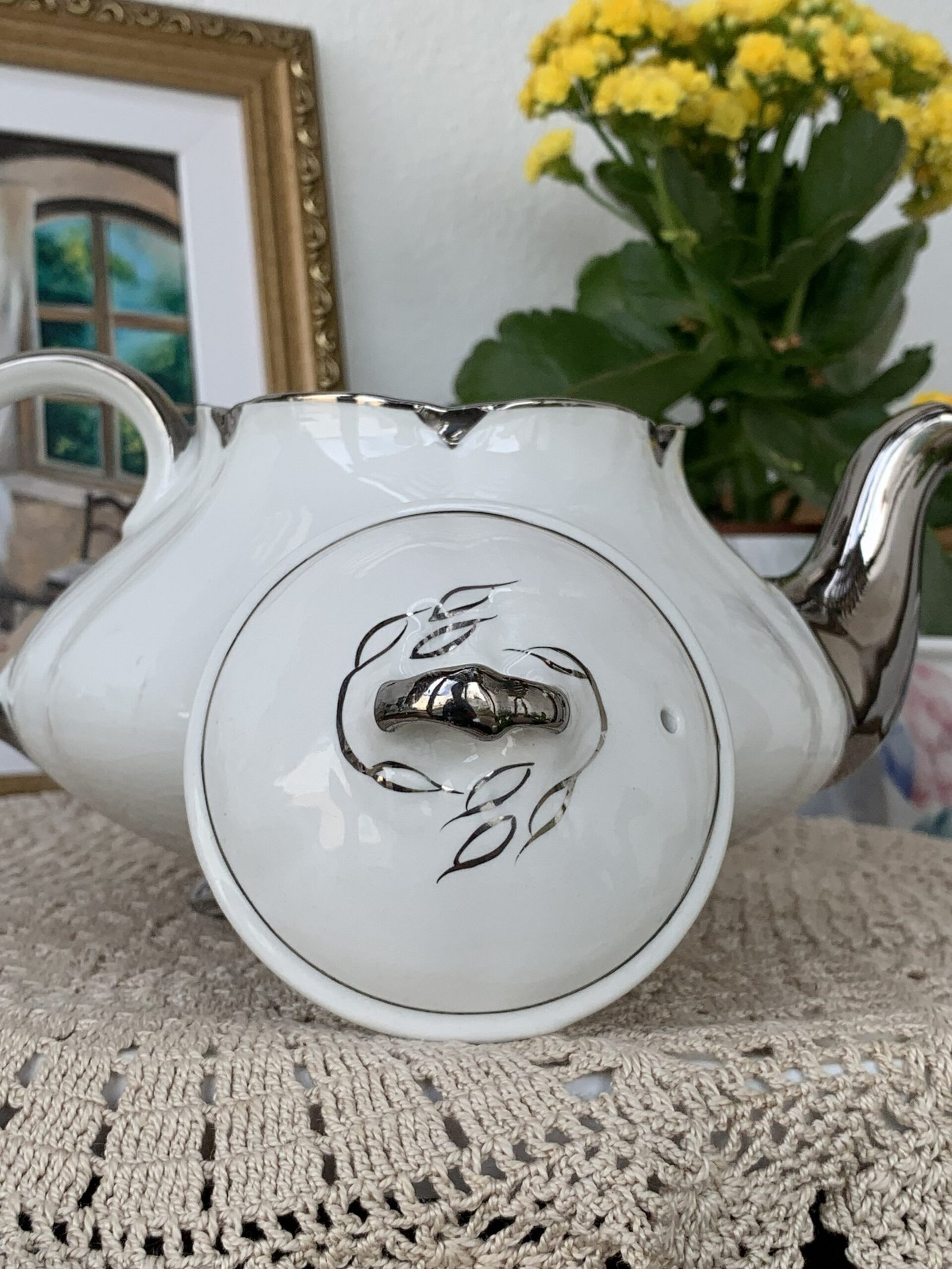 Bule Inglês Ellgreave Floral Branco e Prateado - Imagem 3