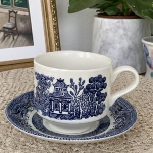 Pires Inglês Azul e Branco com Flores e Pássaros