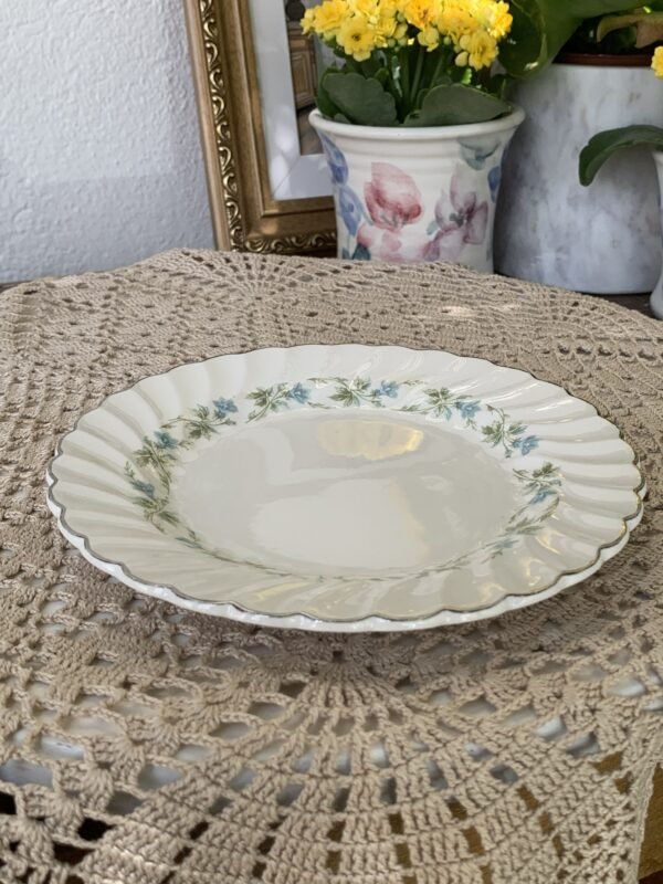 Prato de Pão Johnson Bros com Guirlanda Floral Azul - Imagem 3